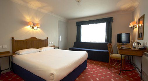 Travelodge Bedford Goldington Road Номер фото
